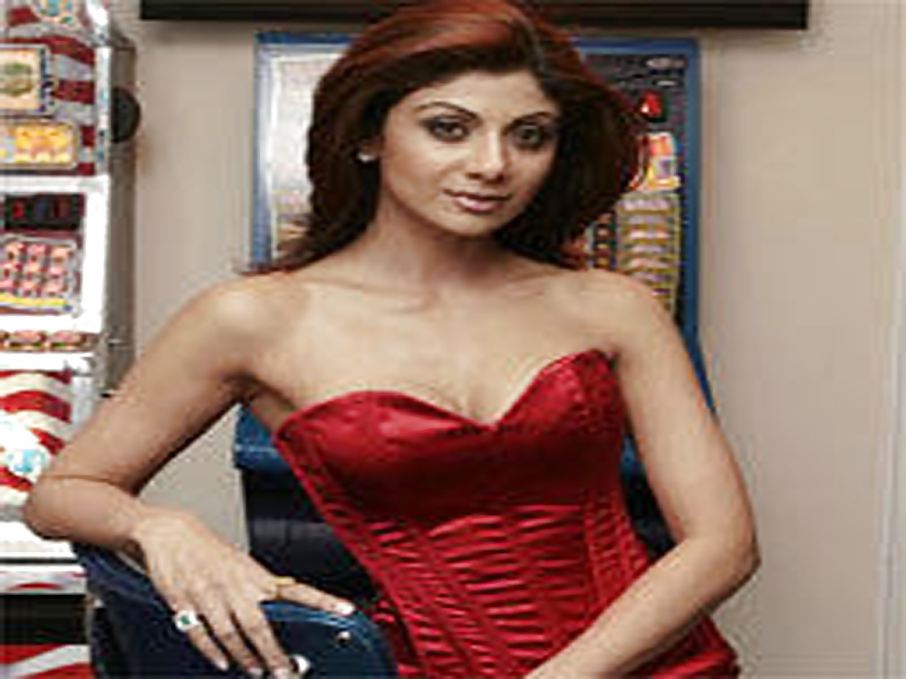 Bollywood-Schauspielerin Heiße Witwe #3355977