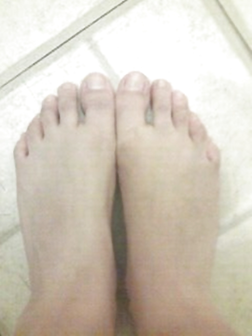 My shy cousin's bare feet #5363042