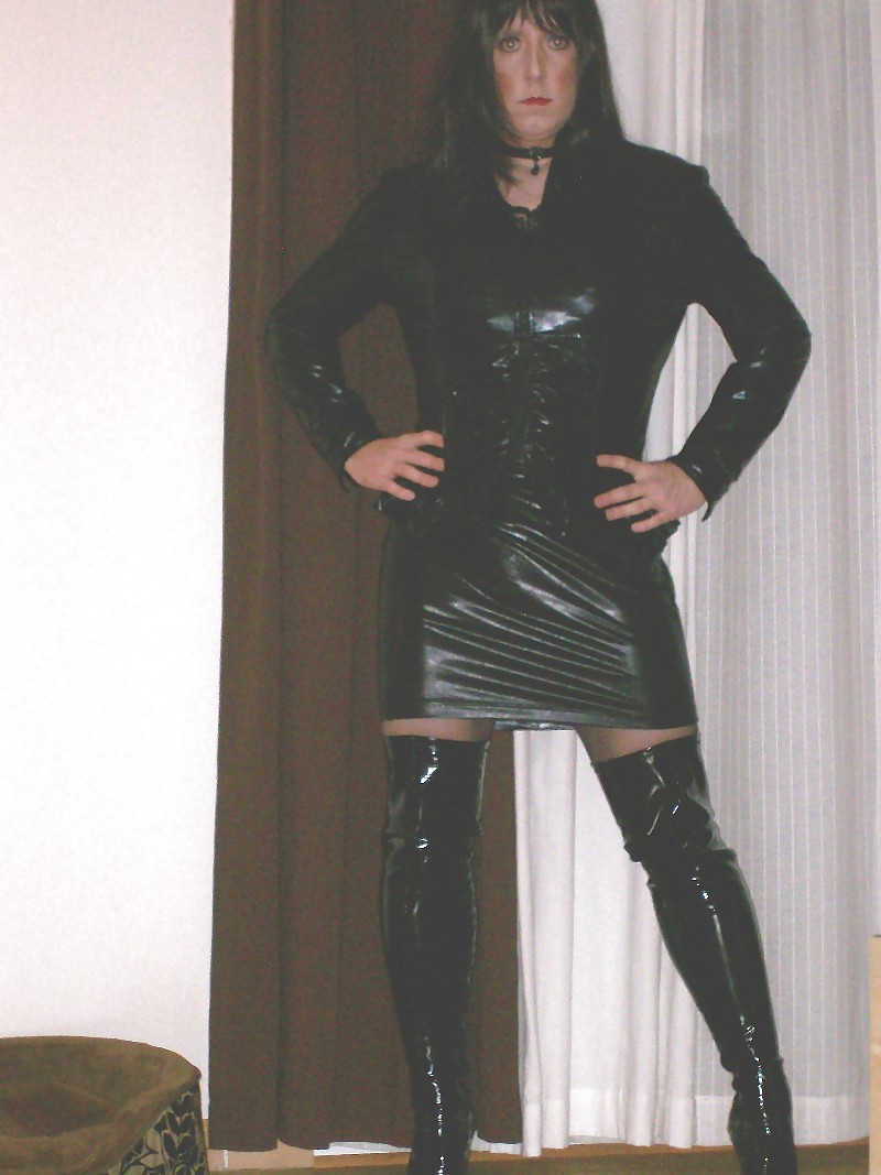 Black Dresses #4130943