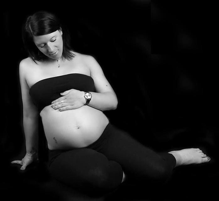 Cyndie enceinte
 #21454260