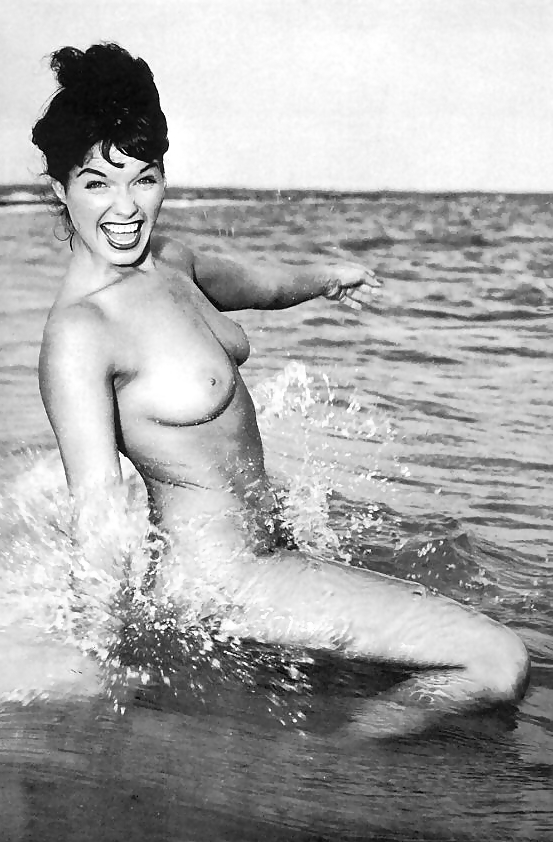 The Beauty of Bettie Page 3 #5687488