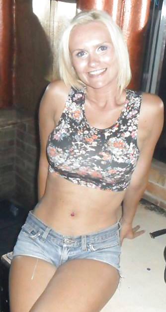 Brititsh leanna littlewood leeds
 #19248652