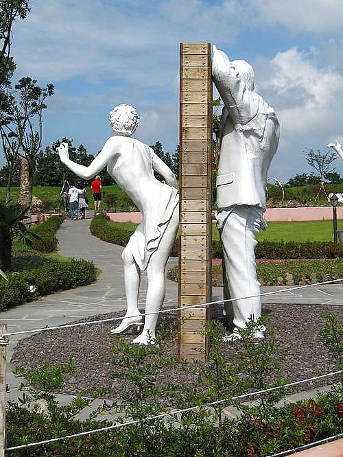 Big Erotic Sculptures 1 - Korean Erotic Parc #10315622