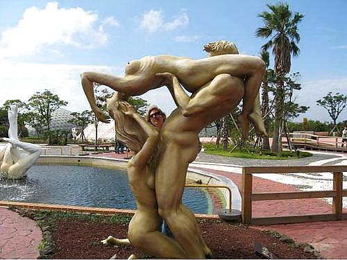 Grandi sculture erotiche 1 - parco erotico coreano
 #10315641