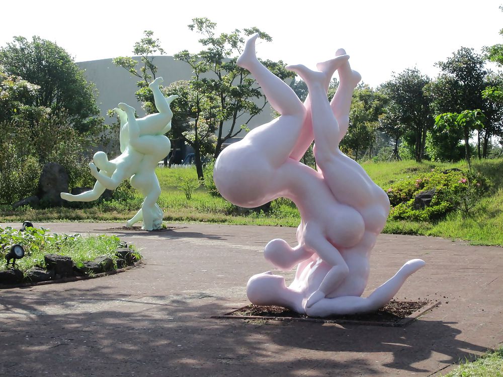 Grandi sculture erotiche 1 - parco erotico coreano
 #10315647