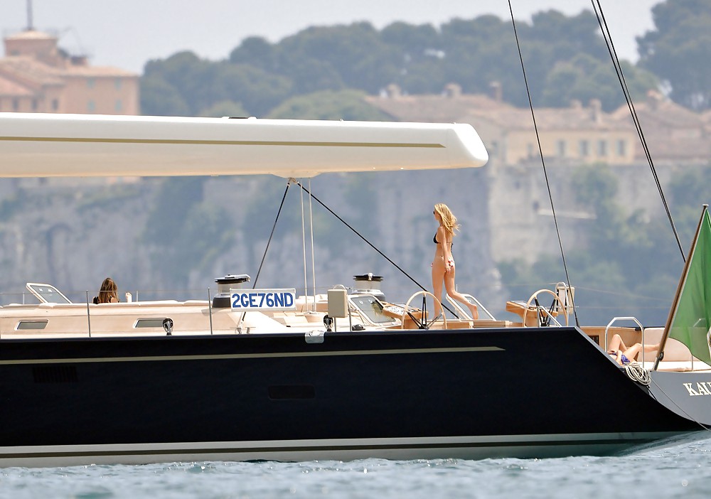 Bar Refaeli relaxes in a tiny bikini on a yacht in Cannes #3905243