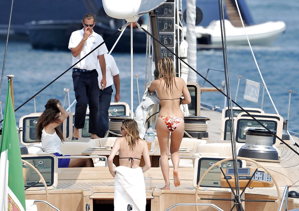 Bar Refaeli relaxes in a tiny bikini on a yacht in Cannes #3905263