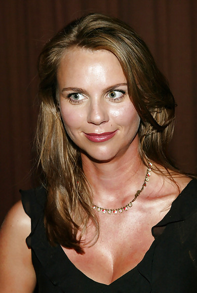 Lara Logan collection #1492384