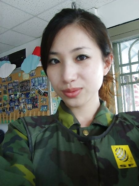 Taiwan Air Lieutenant Amateur #2434705