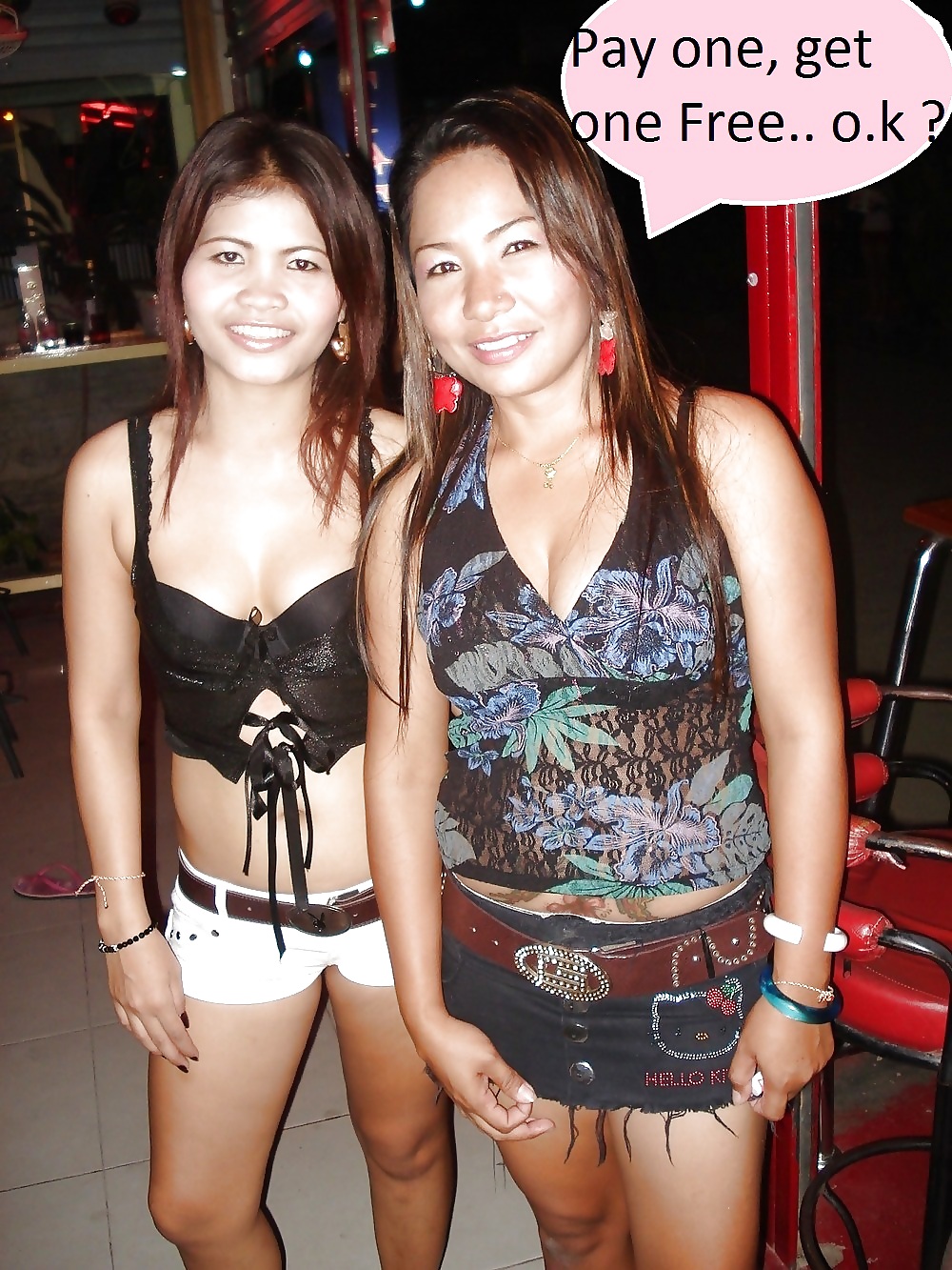 Filles De Bar Thai. Caps Eng #22339906