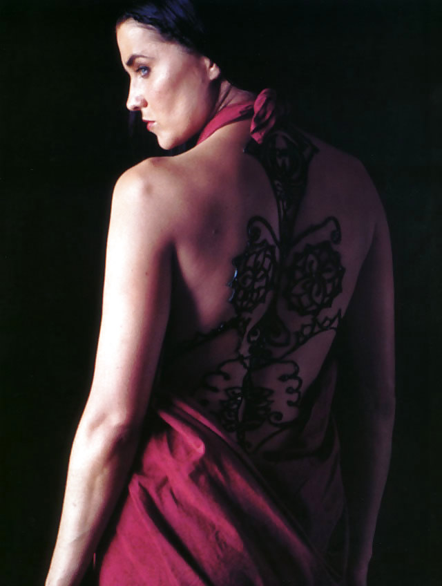 Lucy Lawless Ultime Collection Nue #16324483