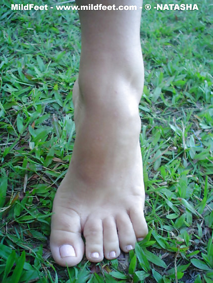 ナターシャ-セクシーなブラジリアンの足
 #18072447