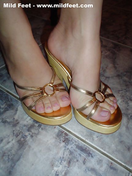 ナターシャ-セクシーなブラジリアンの足
 #18072744