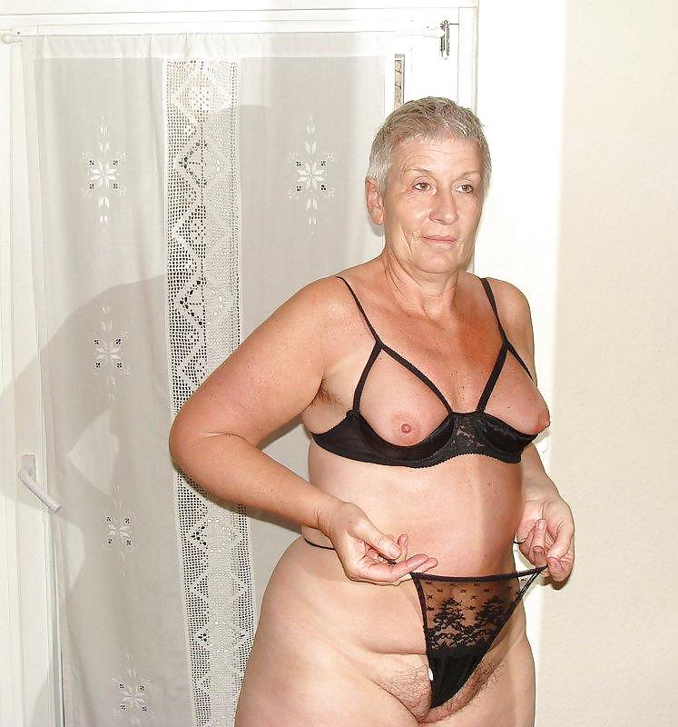 Mature ladies #4226884