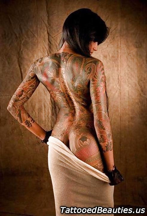 Bellezas tatuadas 2
 #20089877