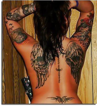 Bellezas tatuadas 2
 #20089943