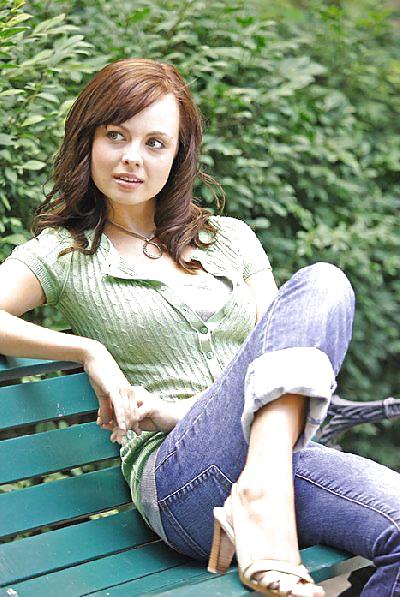 Galadriel stineman
 #19879332