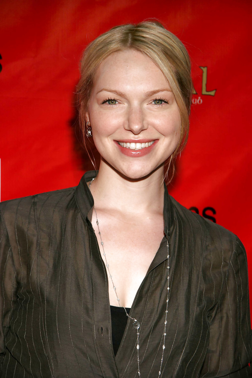 Galería de fotos #35: laura prepon
 #20945251