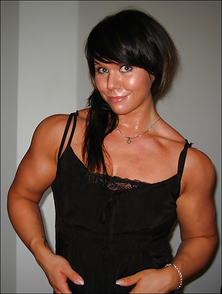 Sexy Musculaire Femelle 2 #5861258