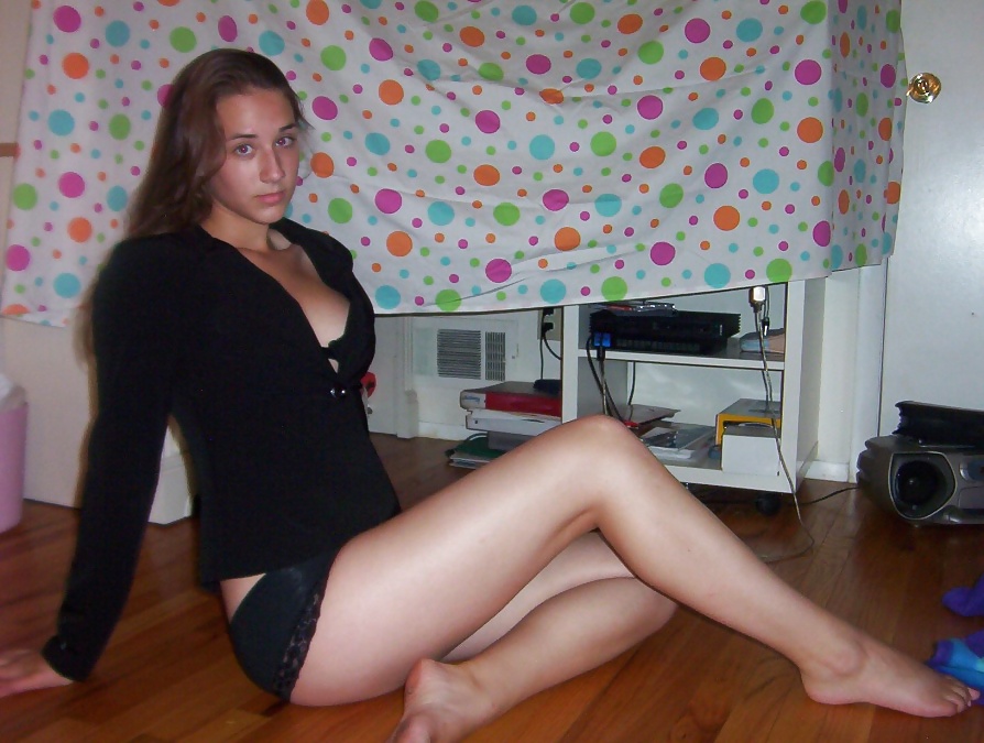 Brunette mirror images and poses #9838662