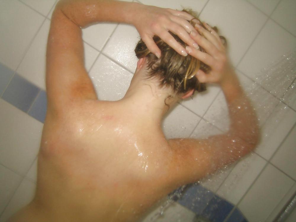 Sexy ducha adolescente
 #9920056
