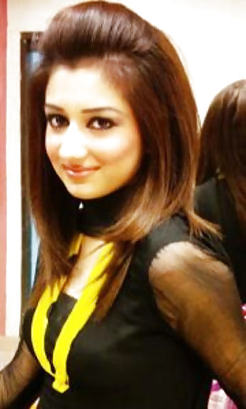 Yummy muslim news readers 2 who wud you fuk? Comment needed
 #15807614