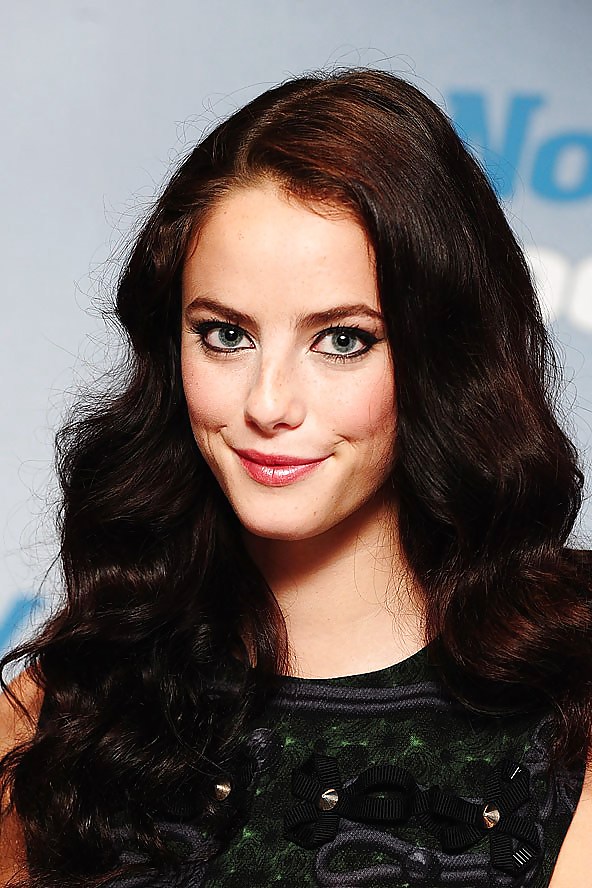 Reasons to watch: Skins - Kaya Scodelario  #19356337