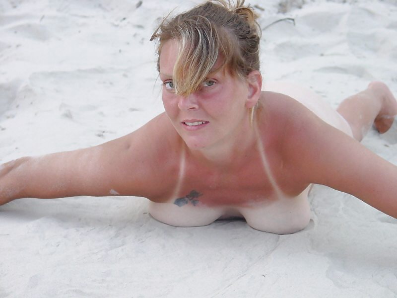 Amo le spiagge nude
 #4375292