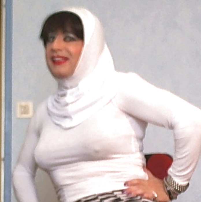 Leila hidjab 7
 #13349967