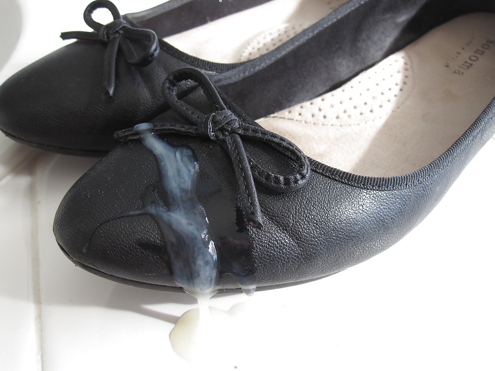 Chaussures Plates Noires Cummed #15376946