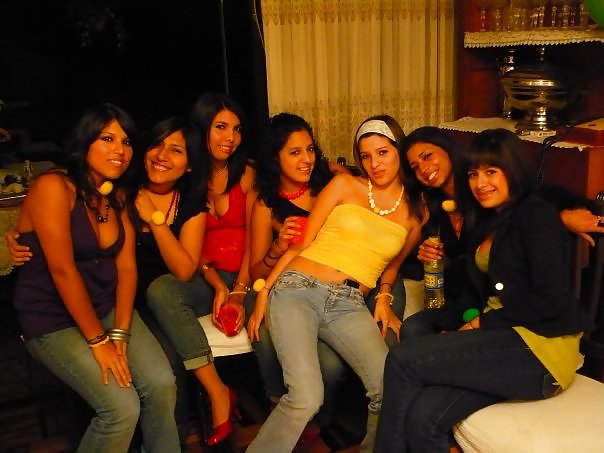 Mujer (amiguitas 53)
 #13760587