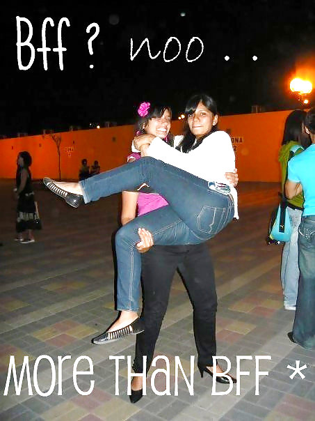 Mujer (amiguitas 53)
 #13760623