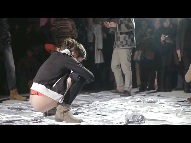 Espetaculo de merda2
 #19645338