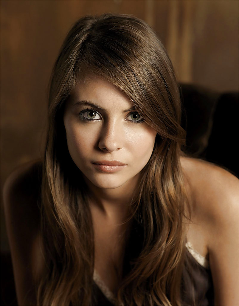 Willa Holland #19395447