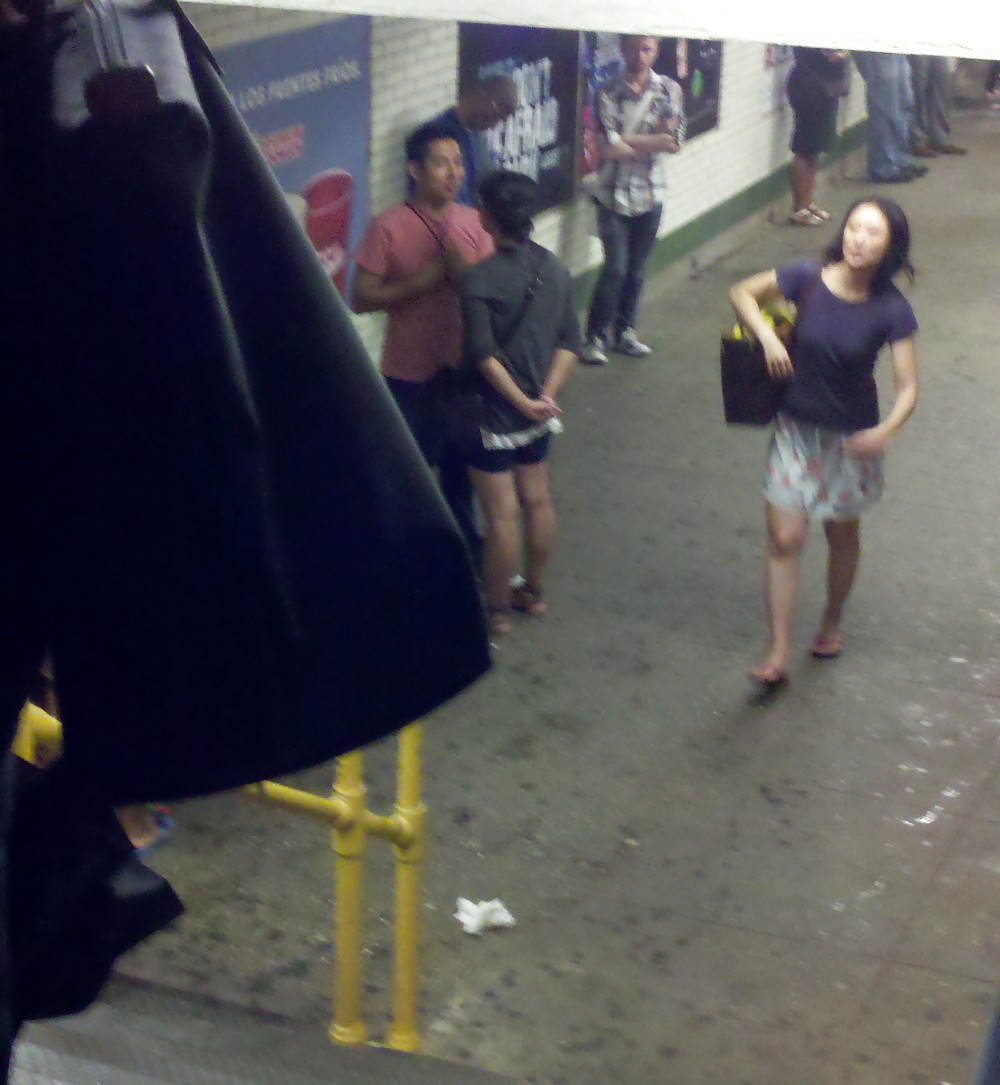 New York Subway Girls 21 #5174803