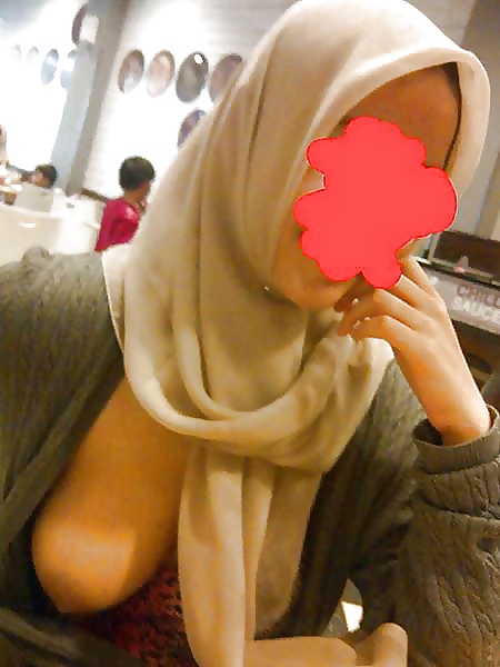 Muslimische Mädchen #14585093