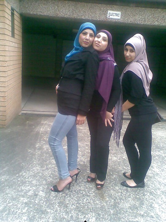 Turkish hijab 2011 ozel seri #4307187
