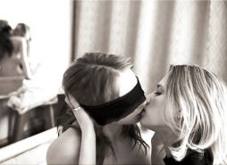 Lesbians 5!
