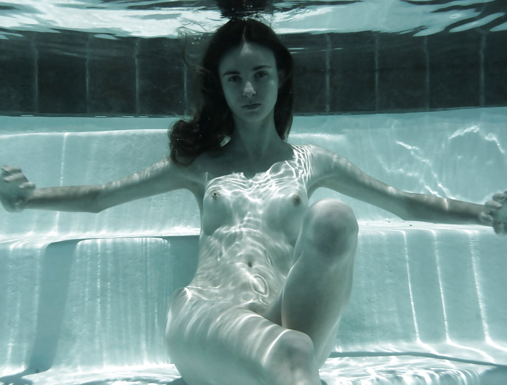 Underneath water #9555686