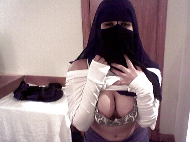 Hijab arab bitch ass lover #1801335