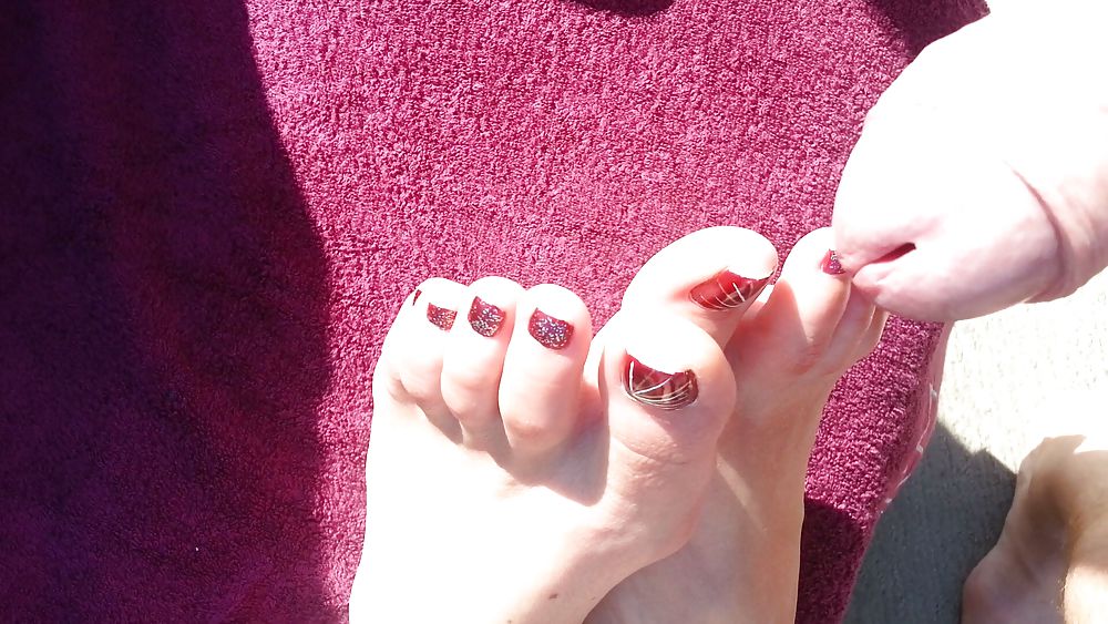 Foot #20412158