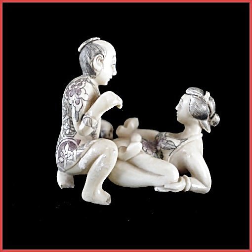 Pequeñas esculturas porno - netsuke japonés y tallas de marfil
 #9200325