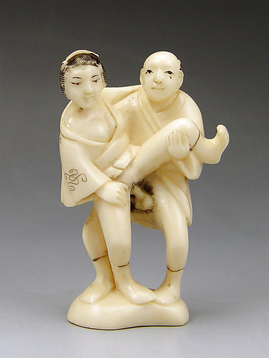 Piccole sculture porno - netsuke giapponesi e sculture in avorio
 #9200344