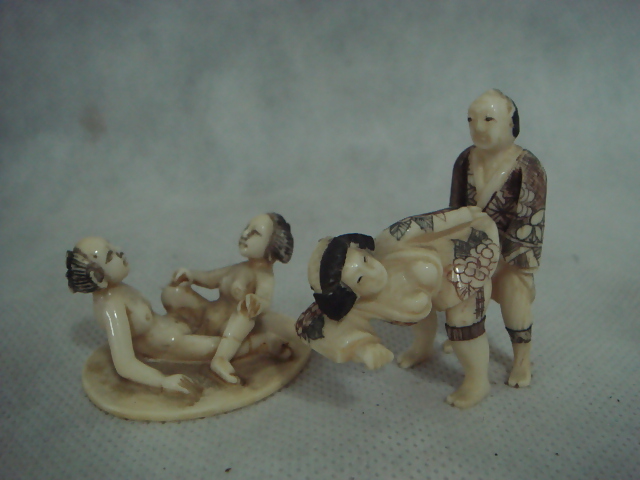 Piccole sculture porno - netsuke giapponesi e sculture in avorio
 #9200402