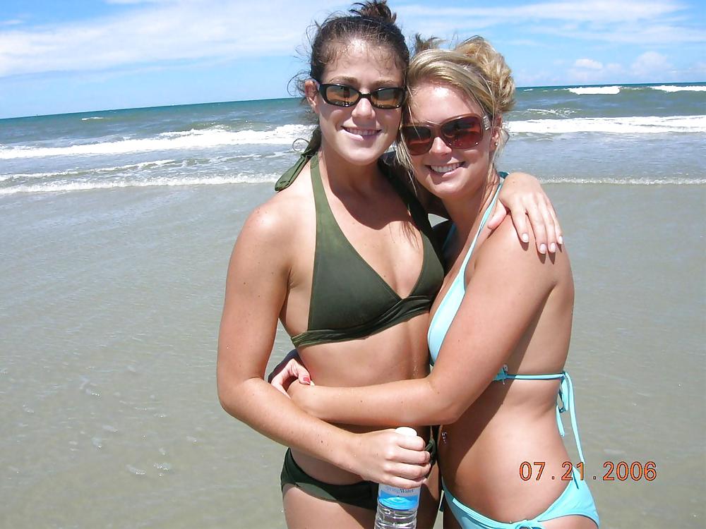 BIKINI CUTIES XIII #9800172