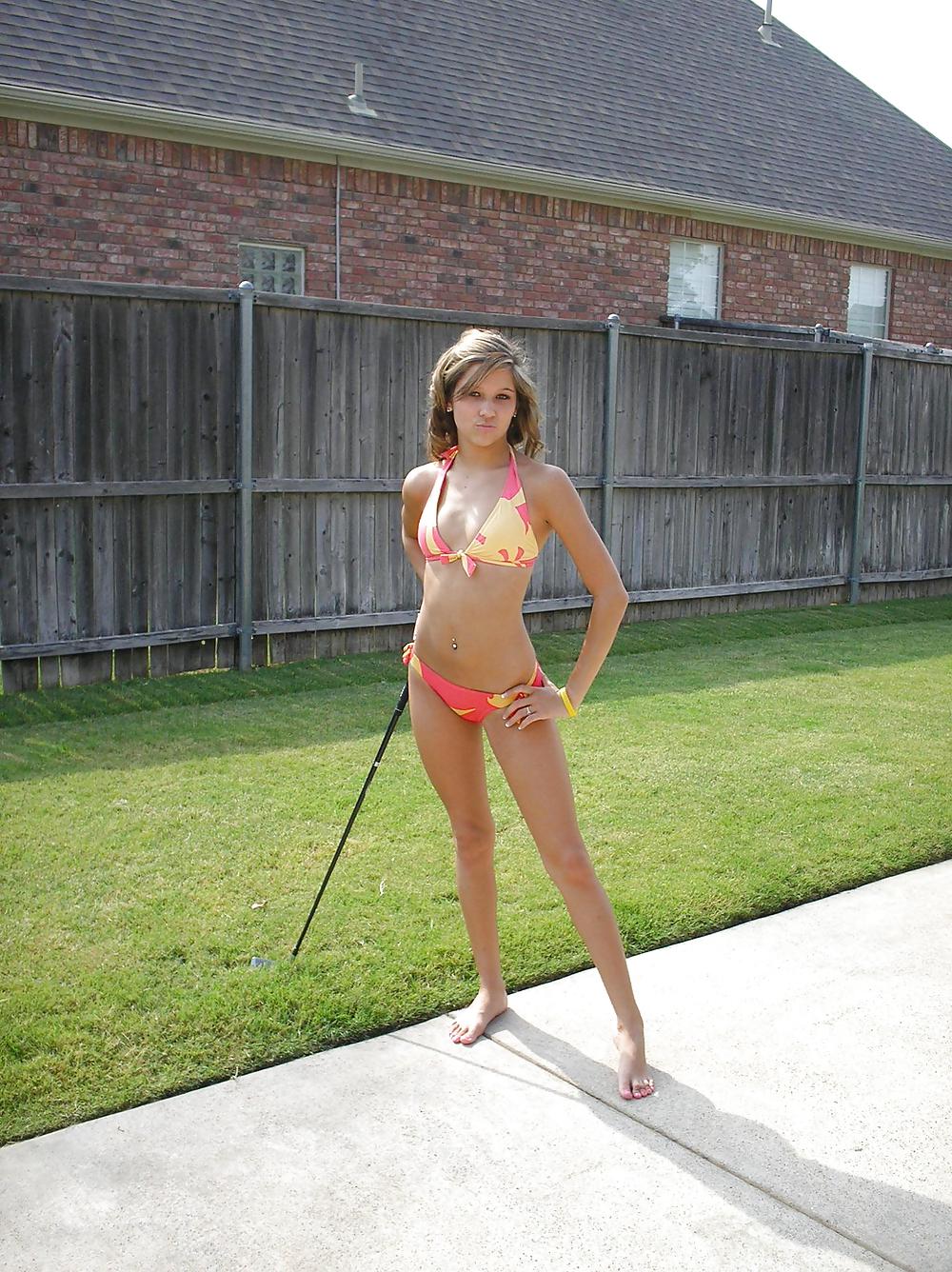 BIKINI CUTIES XIII #9800184