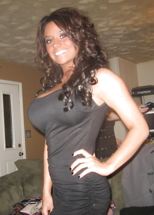 Bretagne 20 Jahre Alt. Riesentitten #7021183