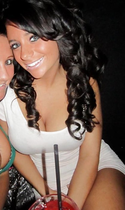 Bretagne 20 Jahre Alt. Riesentitten #7021297