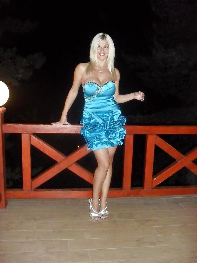 Amazing blonde bombshell milf nn #20440109