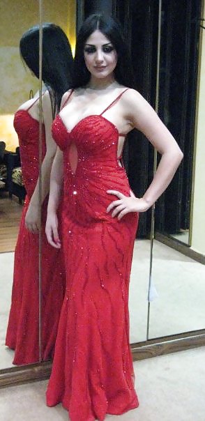 Arab Girl Flashing 5 #8824552
